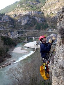 Purge de falaise Gorges du Tarn