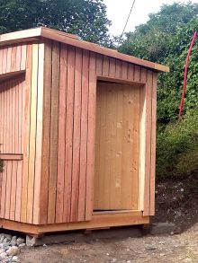 Construction d&rsquo;une cabane bois pour Florac plage