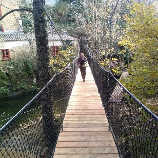 Réalisation d&rsquo;une passerelle dans l&rsquo;Aude